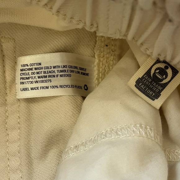 Universal Thread White Cinch Waist High Rise Denim Paperbag Ankle Pants size 6 - Picture 8 of 8